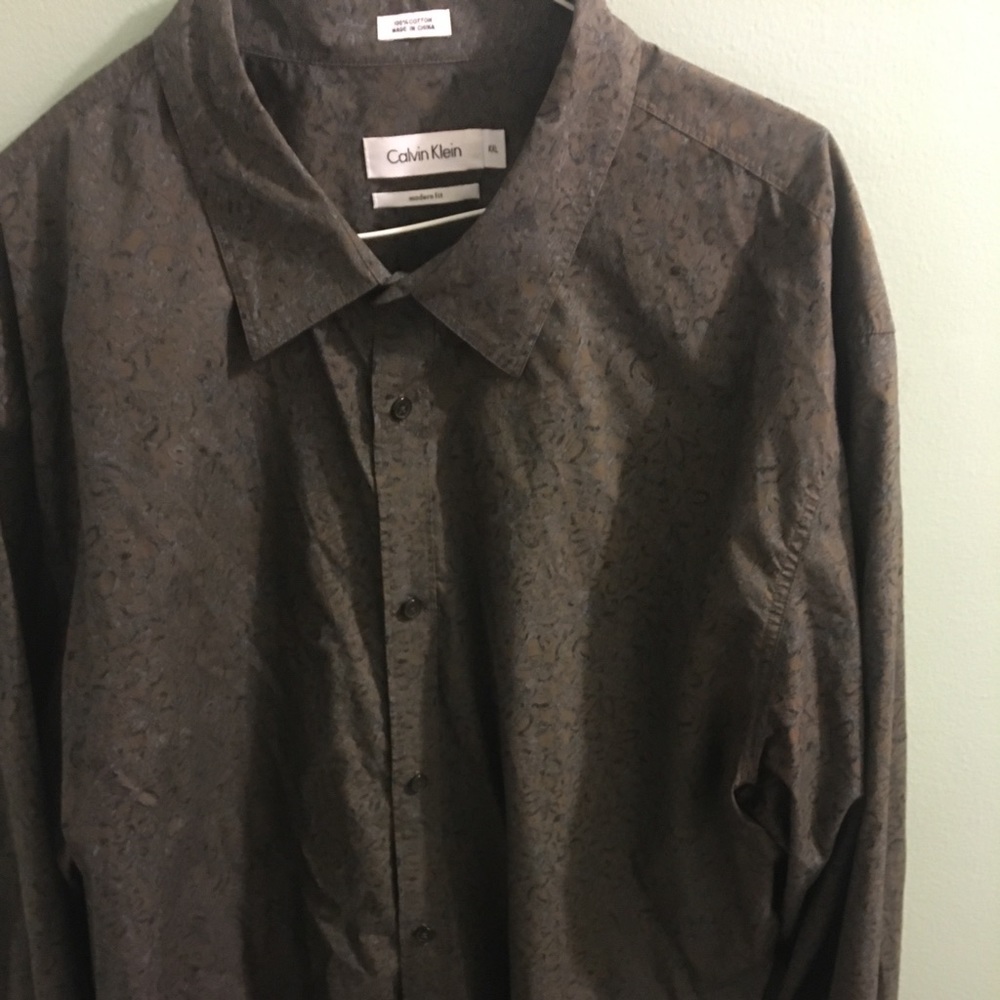 Calvin Kline shirt modern fit